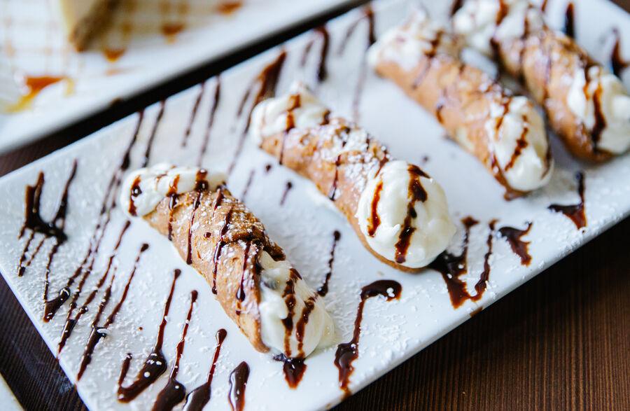 Cannolis